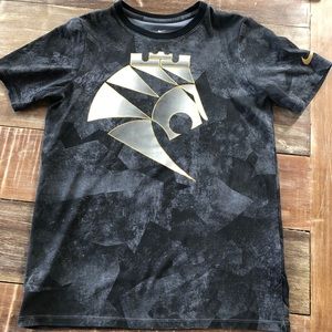 Boys Nike Short Sleeve Dri-Fit Sz Lg